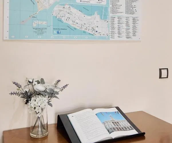 Tavira Little Апартаменты Кадис